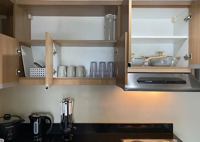 Apartment One Pavillion Place By P&j *